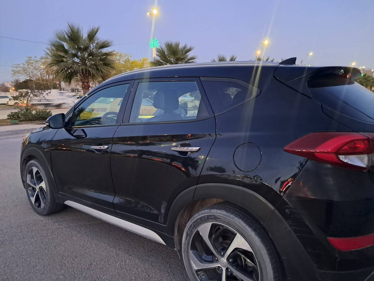 مرحبا  …
توسان 2017 GDI
رقم بغداد مشروع وطني
 قطعتين قبق جنطة وطرف  بنيد  بدون دواخل الشواصي واللغود والتكم كلها مكفوله 
السونار مرفق بالصور محرك 1600 تيربو بنزين عادي
 مو شرط محسن بدون دوانز ولاتبخير  

وارد أمريكي فول عدا الفتحه
 مشروع وطني بغداد 
بصمة حساسات أشاير مري كشنات تدفئه تحكمات كشنات تحكمات ستيرن كشنات كهرباء جلد داخل اسود ترحيب شاشه كامرا منفذ شحن UBS حساس اطارات  تبريد فول قطعتين    مكان السيارة (كربلاء) 
السعر 137 وبيها مجال
 ترهم مراوس بسياره اقل سعر 
شراي اتصل
 ***********
