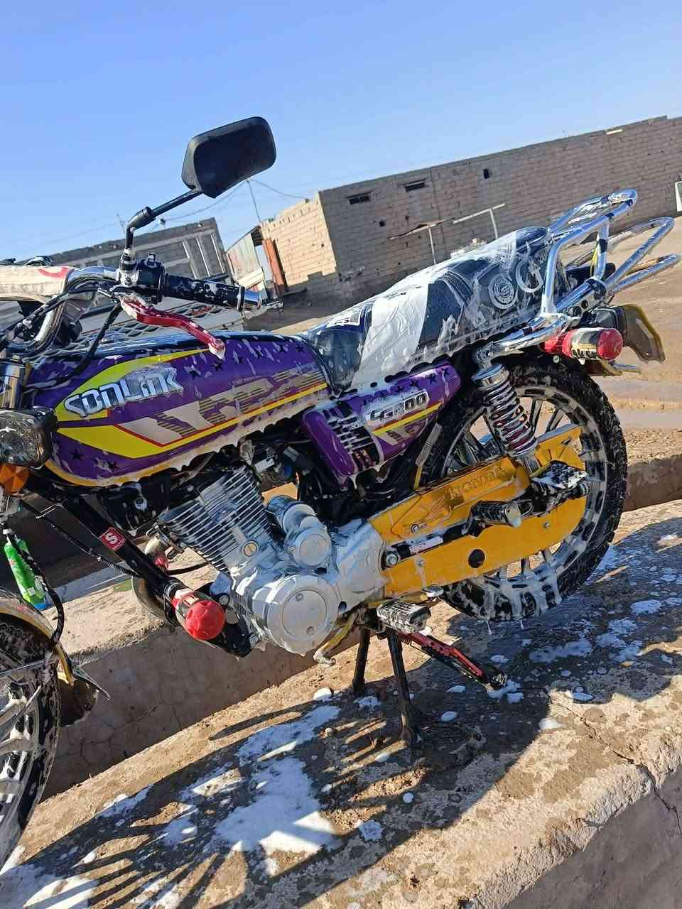 شباب السلام عليكم عندي مطار للبيع موديل 25 بضرر خفيف دشبون ماله محترق ماطور فول نظيف  ماطور فول نظيف فول مواصفات محرك ما ممدود عليه اصبانه *********** فقط واتساب
