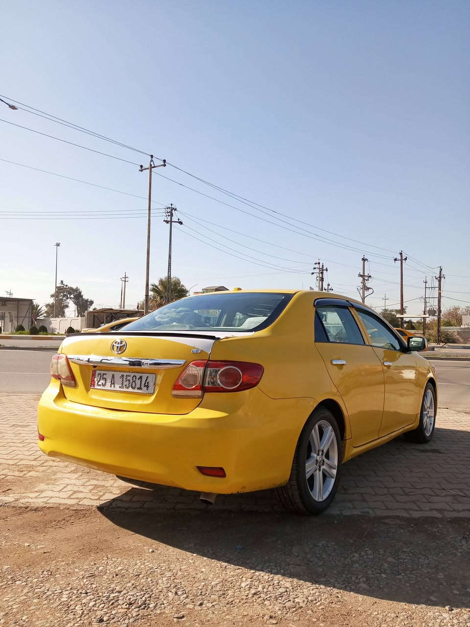 سلام عليكم
كورلا 2010 كندي 
نضام غاز بانزين وبطاقه بانزين موجود
سنوي رقم هزه جديد 31
ضرر فقط جاملغ وبونيت جاملغ سكن بس مفتوح 
محرك وكير تبريد بشرط
تايرو ويل جديد 
محدث 2013
السعر 110 وبيها مجال للطيبن
عنوان كركوك ***********
