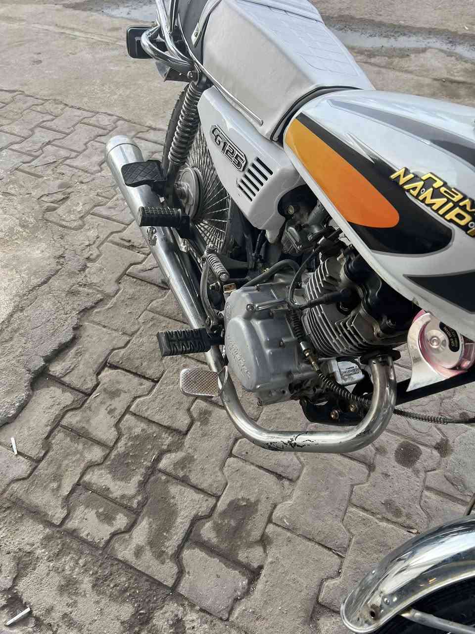 نامي برو 2019للبيع
دراجه نضيفه مابيهه شي دبلات بلادي نامي ويلات مسطره مابيهن عواج مفتوح مبدل هندر فقط مامجفت كهربايات كامل شغال شلعه قويه 380بي مجال


**إذا كنت صاحب هذا الإعلان وتريد حذفه لأي سبب، رجاءا أرسل رسالة إلى الدعم الفني**