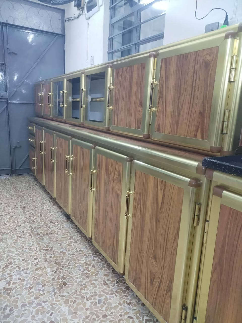 كاونتر. كبير  ذهبي حيل حيل نظيف نظافه 95 بل 100 الأرضي  والملحق3 امتار ونص السنك متر ونص سعر 600 عنوان موصل كراج شمال الشراي يتفضل خاص


**إذا كنت صاحب هذا الإعلان وتريد حذفه لأي سبب، رجاءا أرسل رسالة إلى الدعم الفني**