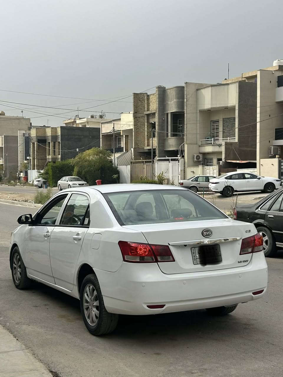 السلام عليكم بي واي دي البيع سيارة موديل 2013 سيارة كلش حلوه رقم بغداد سيارة فول بصمه شاشة كأمره تحكم ستيرن داخل جلد بصمت ابواب اشاير بل مري خمسه ويل كب سياره محرك 1800 ماشاءالله تبريد ثلج سياره مكفول من الخياس  سياره كلش حلوه سيارة كير محرك صدر تايرات باتري كله مكفول سيارة كلش حلوه وجاهزه مابيه ي نقص السعر 57$ مكان سيارة بغداد حي العامل رقم ***********
