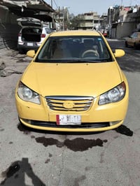 اخواني النترا 2010 وارد امريكي محرك 2000 السياره حادثها الباب الي بصف ...