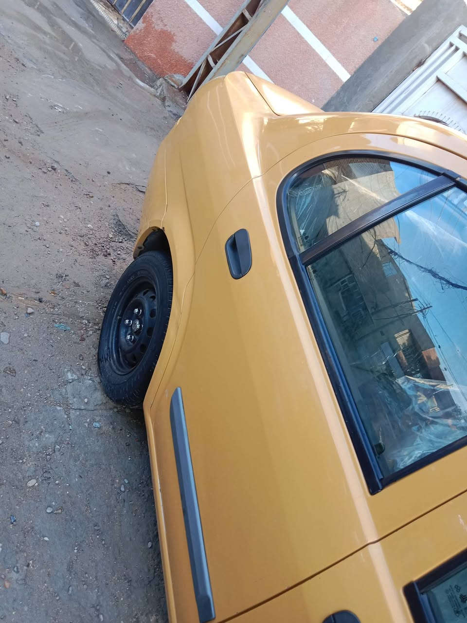 طيبه موديل 2016 سياره كلش حلوه بدون صبغ مكاني بغداد ***********
