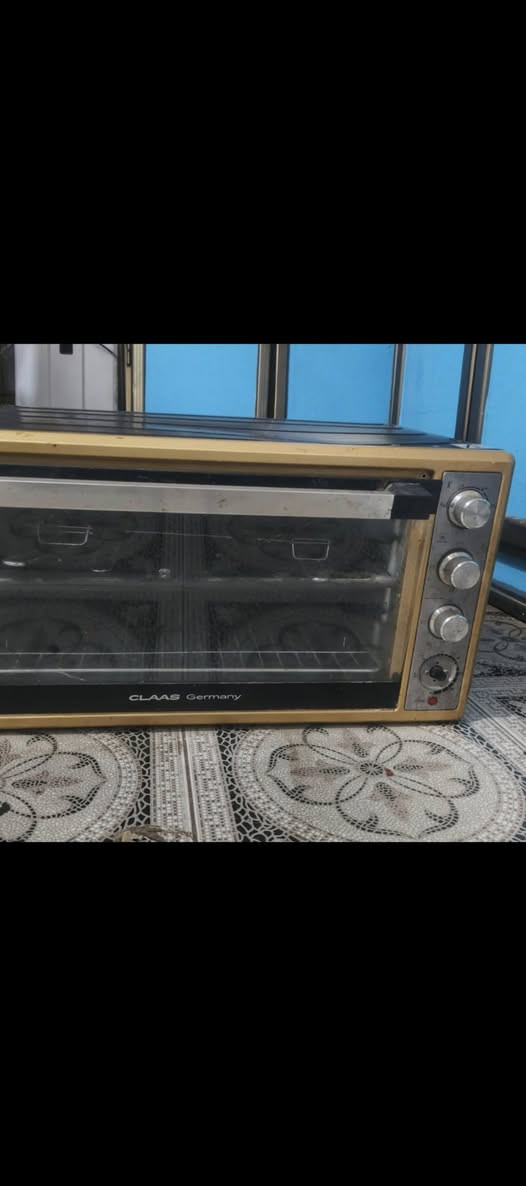 اوفن كهربائي سعر ١٠٠وبي مجال شغال مع جميع مستلزماتة


**إذا كنت صاحب هذا الإعلان وتريد حذفه لأي سبب، رجاءا أرسل رسالة إلى الدعم الفني**