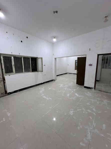 #يعلن_مكتب_الاصدقاء_الأستثمار_العقاري_في_البصره
عن توفر : للايجار

بيت للايجار في حي الاصدقاء ع شارع الشعيبة العام مقابل ياسين خريبط 
طابقين مساحة 200م
الاول يحتوي ع غرفتين وصالة ومطبخ واستقبال وكراج وصحيات 
الثاني يحتوي ع غرفتين وصالة وحمام 
وسطح 

سعر الايجار :900الف

يرجى: الاتصال على الرقم التالي                      
‏‎          واتس اب 
     ***********

‏‎ #عنوان_المكتب: البصرة - ياسين خريبط - شارع الشعيبه
