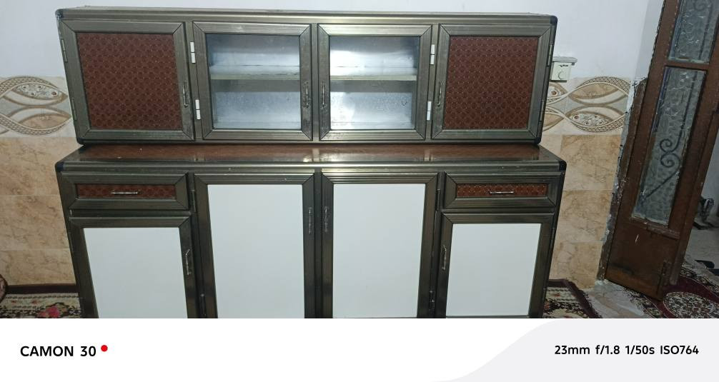 السلام عليكم كاونتر مترين للبيع اي عيب ما بي بدون سنك سعر 175 وبي مجال عنوان حي العسكري الاتصال *********** كركوك, العراق
