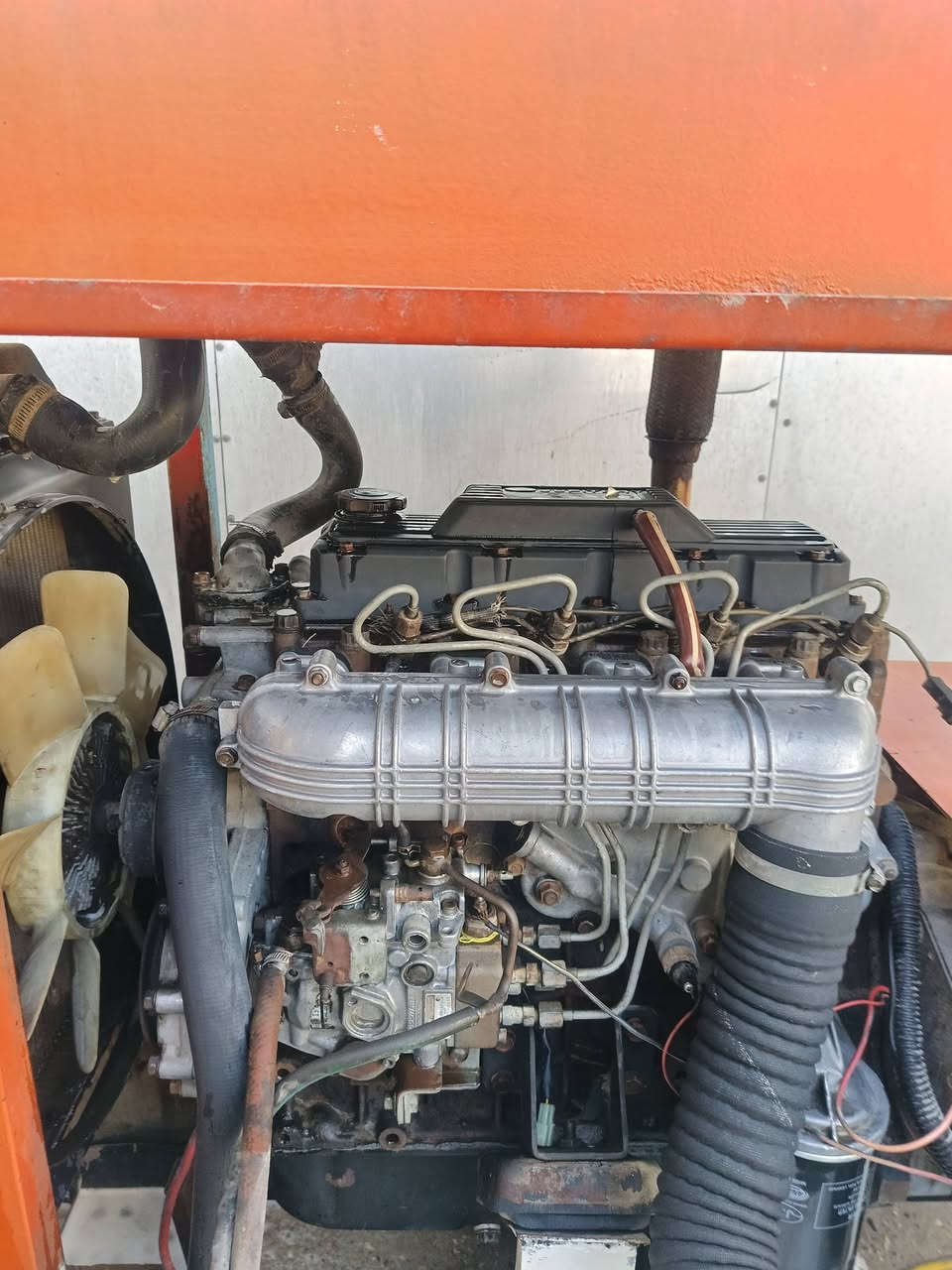 مولدة كيا 30 KV  جاهزة على الشغل تجي بالبيت تفحص وتشغل السعر 15 ورقة للاستفسار ***********
