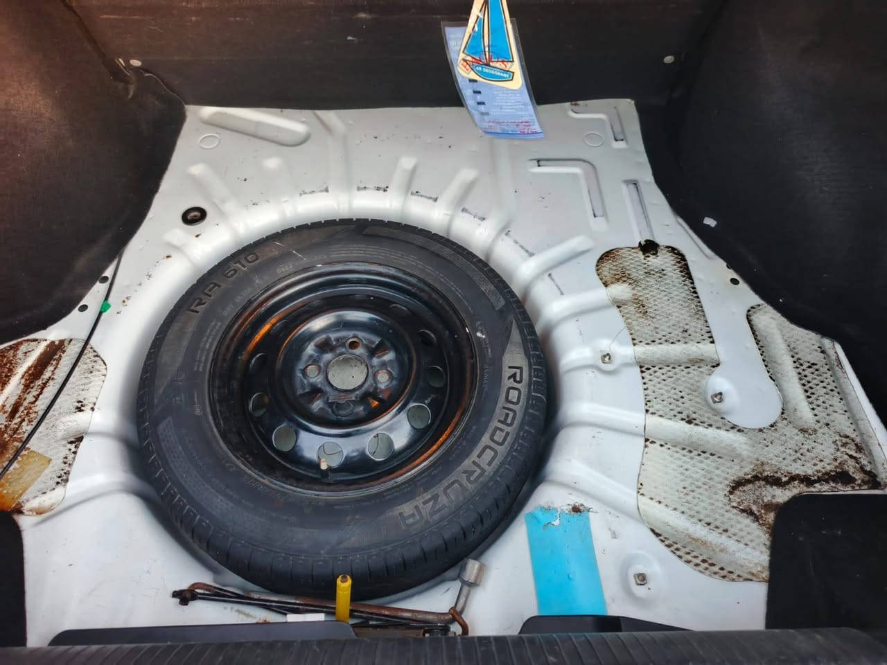 السلام عليكم طيبه موديل 2015 سياره جديده معنى الكلمه مكفوله كفاله عامه مكان العبيدي شارع 20 مكلف بل نشر هاذه رقم صاحب سياره***********
