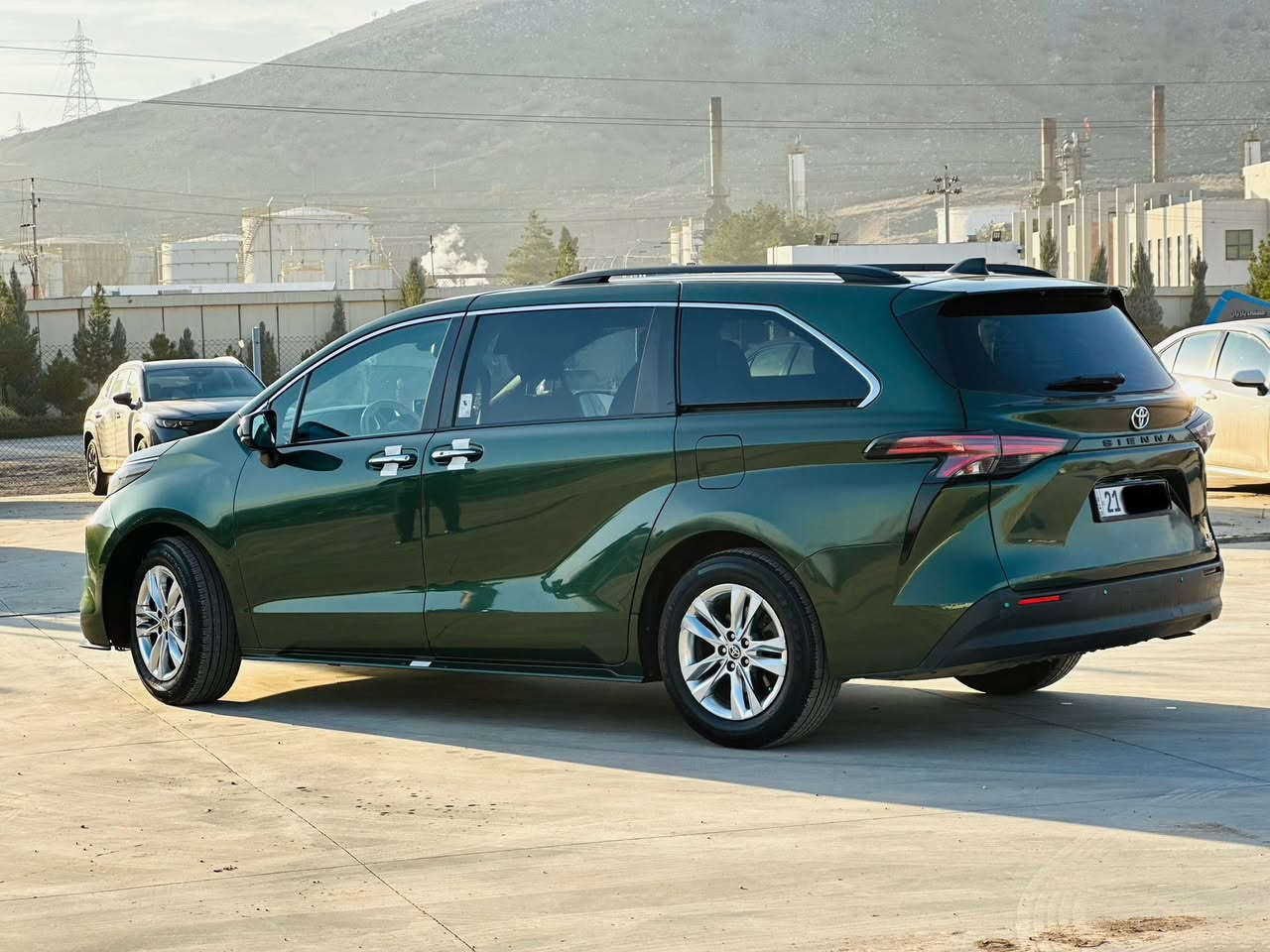 تیوتا سینا  XLE 2022
***********
