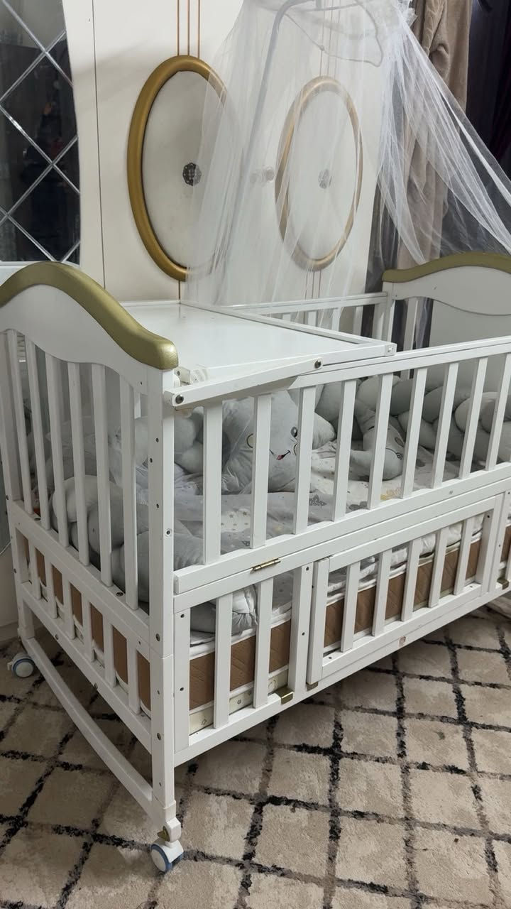 سرير الطفل مع الفراش مع الدوشك نضافه فول السعر ٢٥٠الف


**إذا كنت صاحب هذا الإعلان وتريد حذفه لأي سبب، رجاءا أرسل رسالة إلى الدعم الفني**