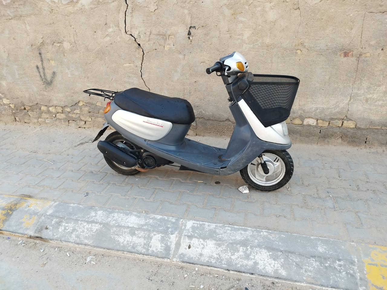 سلام عليكم دراجه منغولي للبيع نضيفه مكينه ناعمه شلعه قويه كهربائيات كله شغاله سلف هندر لايت اشاير عداد سرعه ول بانزين شغلات دراجه مرتبه سعره 300 وبيه مجال اليريده يجي خاص


**إذا كنت صاحب هذا الإعلان وتريد حذفه لأي سبب، رجاءا أرسل رسالة إلى الدعم الفني**