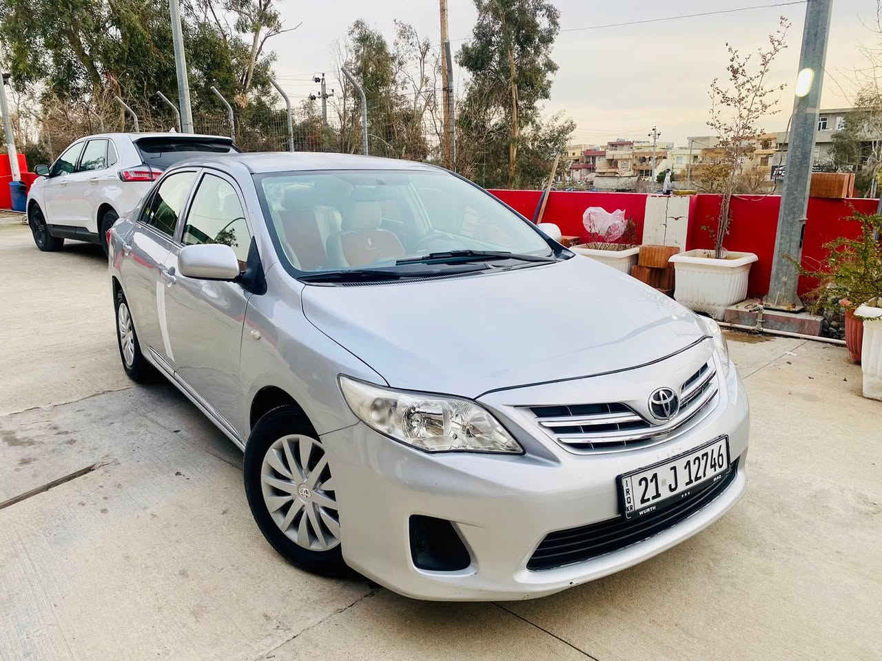 كرؤلا مؤديل 2013
خه ليجي 160رؤيشتوه
سه ياره كه تابلي پاكو جوان ماوه ته وه ٤تايه ي لؤك
سه نه وي نوي به ناوي خؤم تا2031نويه   
٣پارچه  بؤياخي هه يه
له گه ل يه ك په له 
بؤياخه كه ته نها په م كراوه  
سه ياره كه تابلي جوانه
گيرومه كينه و ته حويل به شه رت
نرخي زؤر گونجاوه خوار بازاره
بؤنرخ كؤمنت بكه بؤت دي
بؤپه يوه ندي👇
***********
***********
