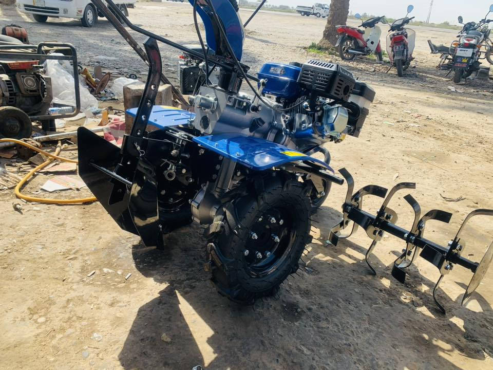 السلام عليكم آلية عمل رفاسة وديجر مكينة وكير اكلج وبريك  وبانزين رفاس طماطة وبساتين وبشوت تفاح جديدة وغراضهة متوفرة بكل مكان مكاني مدخل السجلة التواصل الرقم ***********
