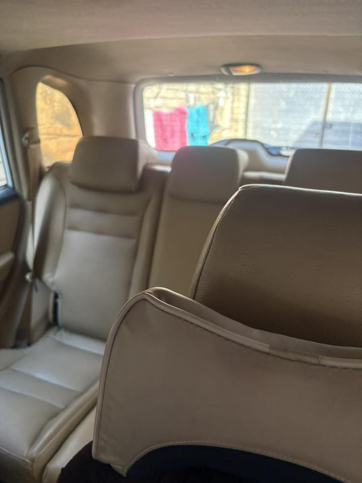 السلام عليكم تيكو 2013 بغداد رقم جديد سياره كفاله من الصبغ والتبديل ماشيه 116 للاستفسار *********** 

السعر 63 وبي مجال
