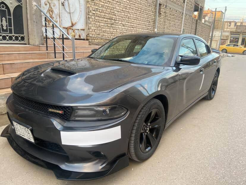 چارجر 2020
فئة sxt plus فول

ماشيه 55 ألف ميل

ضربتهه فقط ب الحداديه جهة السايق 

• فتحه

• كشنات حظن جلد تدفئه وتبريد

• تدفئه الستيرن

• الكشن ميموري خزن 3 وضعيات

• حساس خلفي 

• كامره دواره

• مكينه 3600

•حداديه جديده وتخم تاير جديد

رقم بغداد

***********
