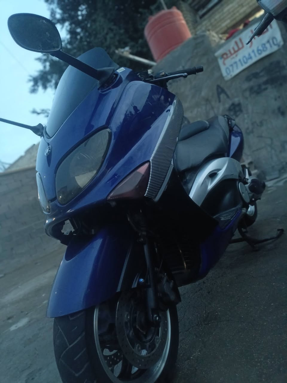 سِلَآمً عٌلَيَکْمً دٍرآجّهّ T-Max مًوٌدٍيَلَ 2008
آلَدٍرآجّهّ طلع بيه صوت دراجه شغاله تجي تاخذه كوم حديد
آلَمًکْآنِ(بغداد) 
(السعر 12ورقه)
متواجد وتساب
(رقم الهاتف ‏‪***********‬‏)
