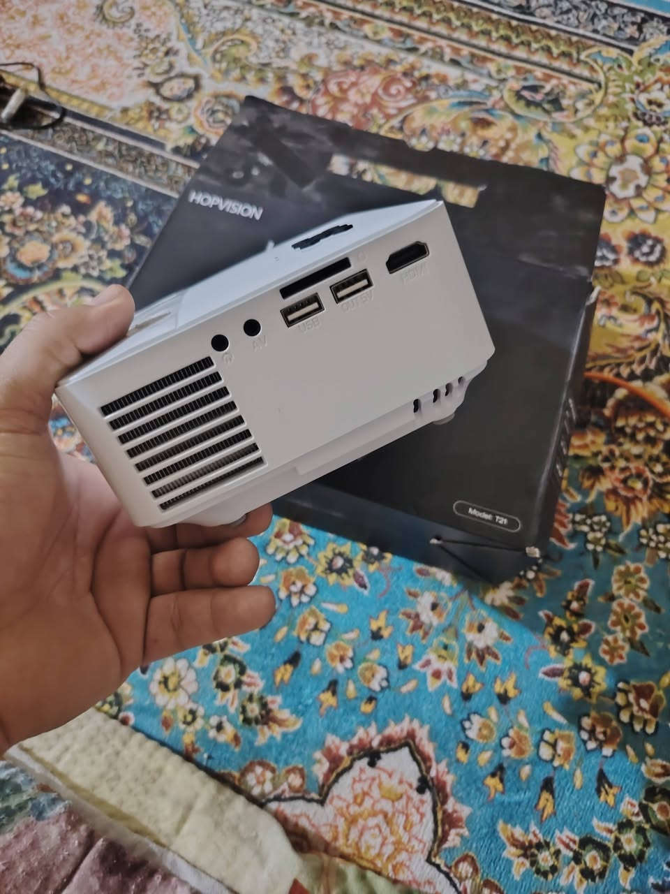 السلام عليكم طلعتلي بالبضاعة  داتا شو نقص ريموت بس بيها تحكم بالجهاز مثل دكم  ريمونت الي تفيده ينطي سعر وبالعافية


**إذا كنت صاحب هذا الإعلان وتريد حذفه لأي سبب، رجاءا أرسل رسالة إلى الدعم الفني**