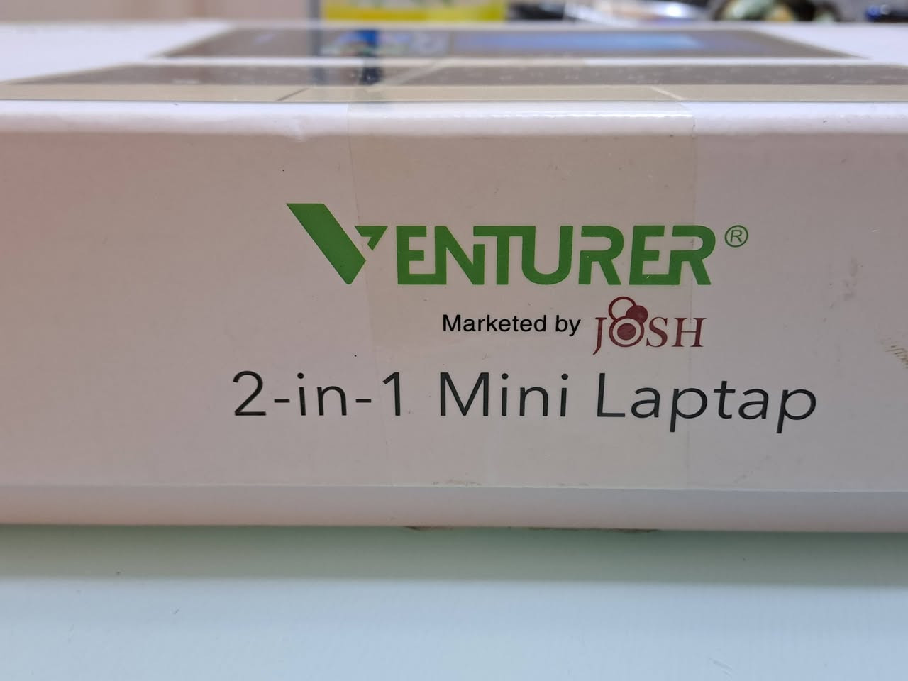 السلام عليكم لابتوب ميني جديدة لوك ما اعرف بيهن سعرها ٧٥ توصيل بغداد مجانا وبقية المحافظات ٥ آلاف للاستفسار ***********
