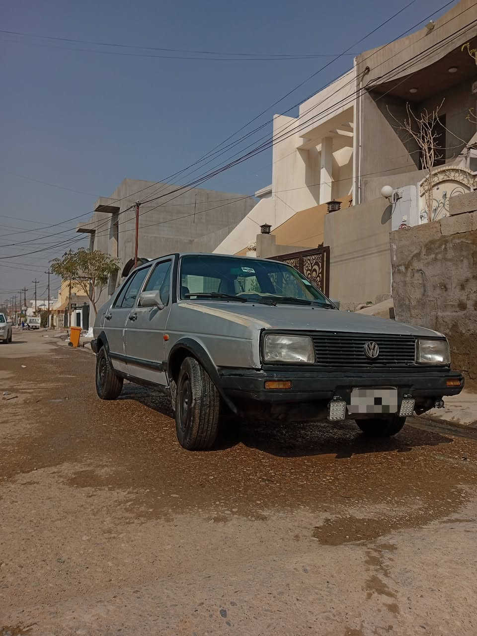 جيتا موديل 1988 رصاصي  محرك و كير بشرت  سنويه منتهي  صاحب شرعي موجود صاحب وكاله هم موجود سعر 20 ومجال الطيبين رقم كركوك 
مكان كركوك 
رقم ***********
