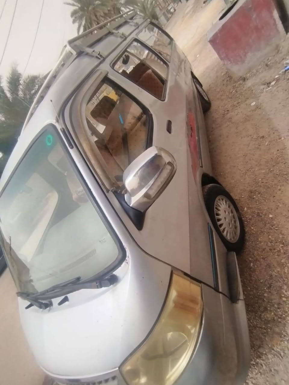 فوتون٢٠٠٩ فراشه مكينه كير صدر جديد دوشمه تخم تاير مصفره هيه ومرور مامطلوبه رقم انكليزي السيارة بسمي تحويل مباشر رقم بغدادالسعر ٦٢ ورقه قابل للتفاوض العنوان التاجي حي الحسن العسكري 
***********
