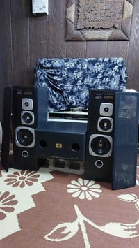 سيت سماعات ومضخم اوربي المنشأ ماركةBSS BestSoundSystems 250 watts Prog...
