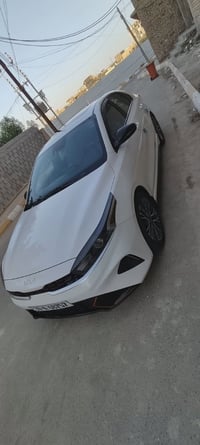 كيا فورتي Gt Line وارد امريكي موديل 2023 بچم كبس حادث خلفي تبديل قطعة ...