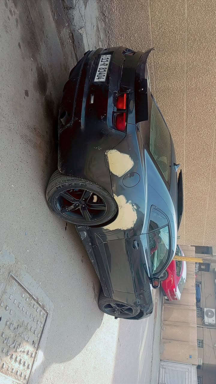 السلام عليكم كمارو 2012 فول مواصفات محرك 3600 كيجات داتا شو فتحة كشنات جلد كهرباء تحكم ستيرن مصبوغة وحادثها جاملغ وقبق الجنطة بسمي رقم انكليزي السعر 60 الاتصال ع الرقم ***********
