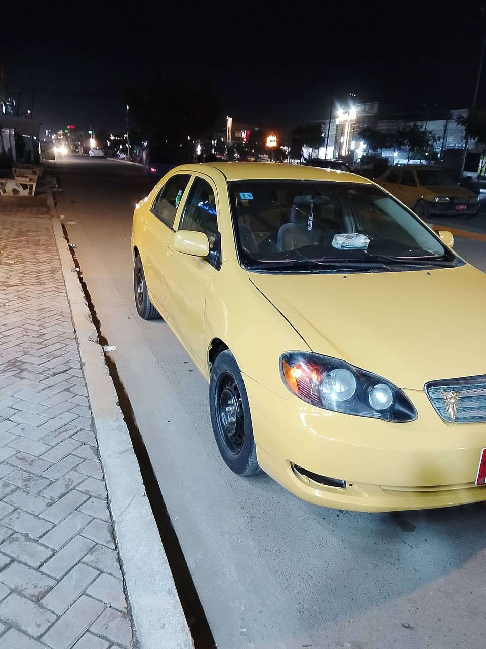 السلام عليكم كورلا نحله 2007 وارد امريكي حادثه جاملغ امامي صفحة السائق وباب الصدر ضربه خفيفه مصبوغه عام جماليه كير يراد تبديل جوزه كهربائيات كله شغاله تبريد شغال محرك 1800 خير من الله منضومة غاز جديده رقم انكليزي سعر 68 وبيه مجال للشراي غير متواجد على الفيس للتواصل ***********
