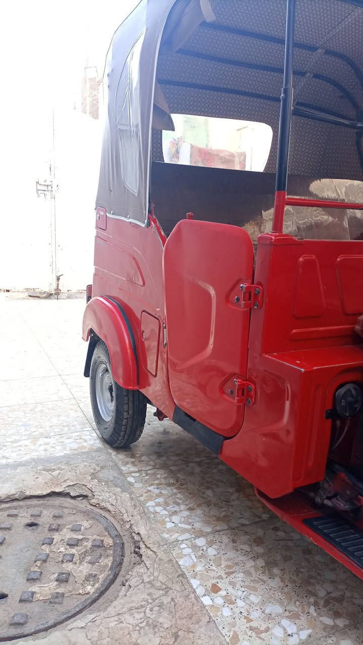 تكتك البيع
2022,11,25
تكتك حلوة كبل لشارع 
بسمي تحويل مباشر 
العنوان حي ور 
***********
