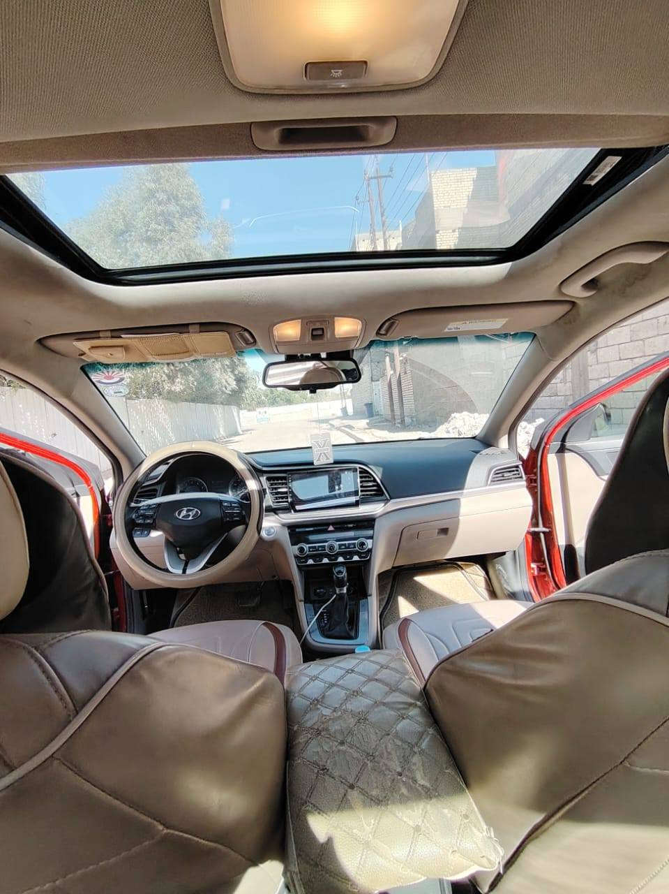 سلام عليكم
النترا 2020 
فئت جي تي لاين  واحد على واحد1×1
وارد امريكي  ماشيه 53 بيها باب امبدل و3قطع صبغ
مكينه كير كفال صدر حداديه خير من الله
ويل كب رياضي
مواصفات 
فتحه
كشنات تتفئه تبريد
تبريد تتفئه مناخ منفصل 
تحكم استيرن 
رادار
نقاط عمياء
حساسات جانبيه امامي خلفي
توقف ذاتي 
قياده ذاتيه 
مثبت سرعه 
واحد على واحد 
السعر 140 
للستفسار ***********
