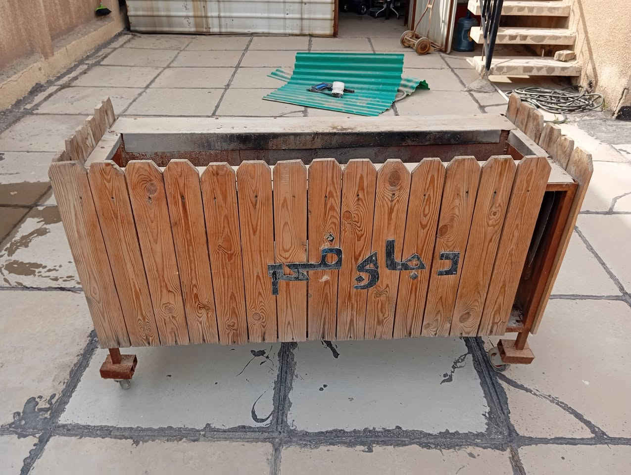 شوايات للبيع فحم وغاز  عدد 2
مستعملات اثنينهم ب200 الف
بغداد الغزالية 
‏‪0770 396 3587‬‏
