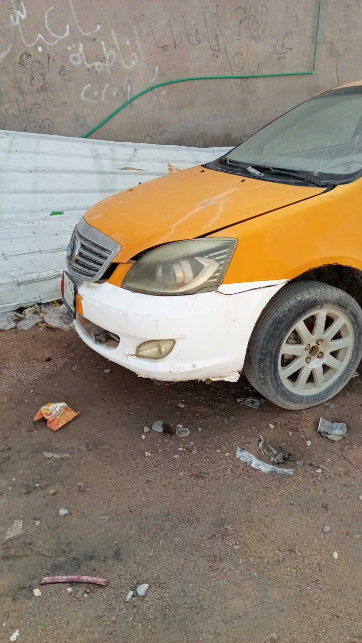 سيارة صديق موديل2013محرك تجفيت رايديهه17ورقه بدون تجفيت15محرك كورولارقمه***********
