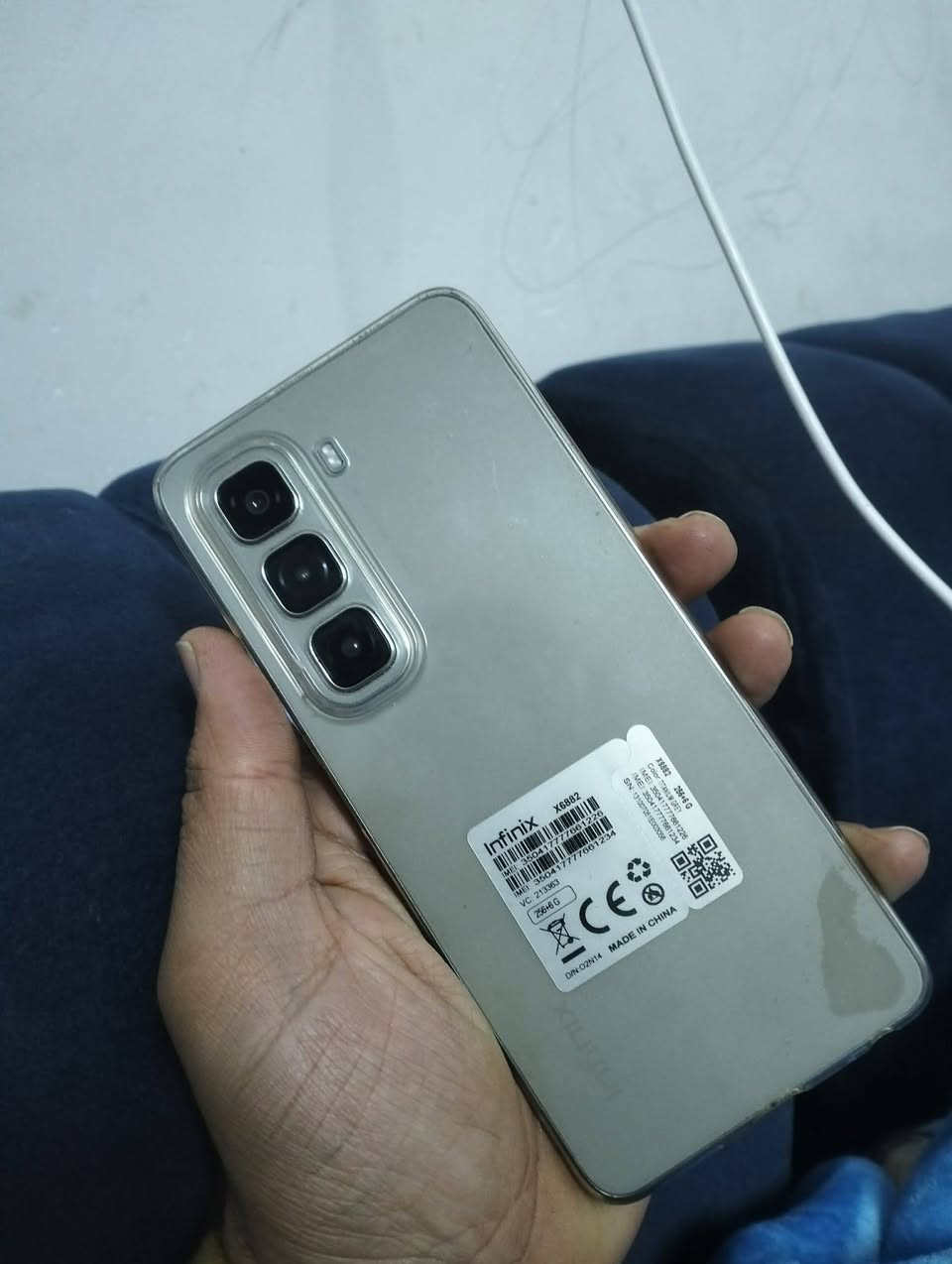 انفينكس هوت 50
اخو جديد استعمال قليل اغراض كاملة 
موراس فقط مع هوت 50 برو او شي اقوى 
مع فرق مو مشكلة 
موصل وين ماجان اجيك عادي


**إذا كنت صاحب هذا الإعلان وتريد حذفه لأي سبب، رجاءا أرسل رسالة إلى الدعم الفني**