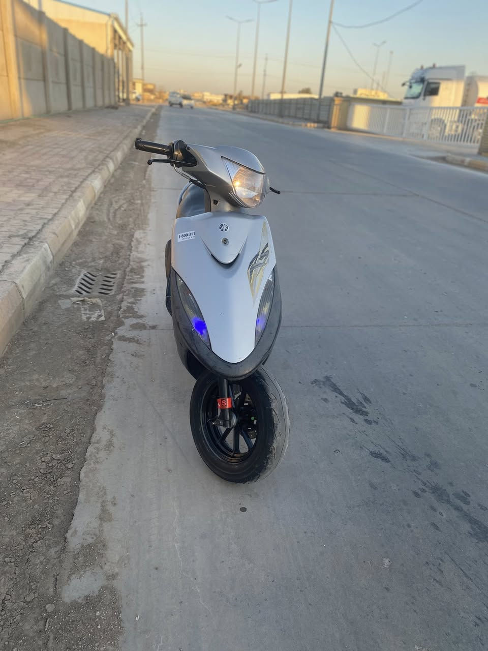 سلام وعليكم ماكس للبيع مكينه مامفتوحه بوشها 49للبيع أو مراوس ابوليس


**إذا كنت صاحب هذا الإعلان وتريد حذفه لأي سبب، رجاءا أرسل رسالة إلى الدعم الفني**