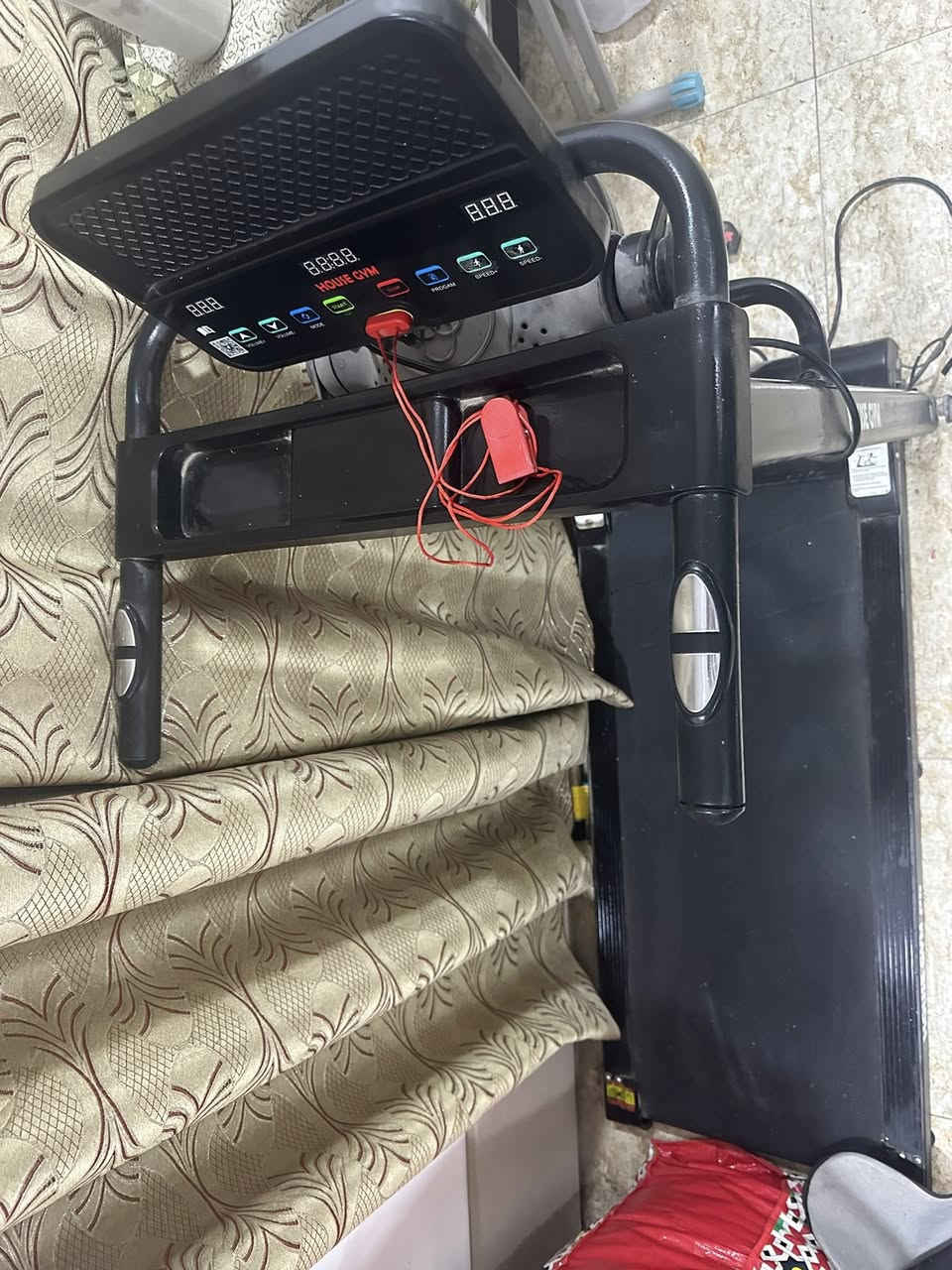 منو يشتري جهاز ركض عطلان اليعرف احد يشتريهن ويشتغل بيهن يعلق لوكارت شاشة محروك لوالماطورابيعه بسعر رمزي


**إذا كنت صاحب هذا الإعلان وتريد حذفه لأي سبب، رجاءا أرسل رسالة إلى الدعم الفني**