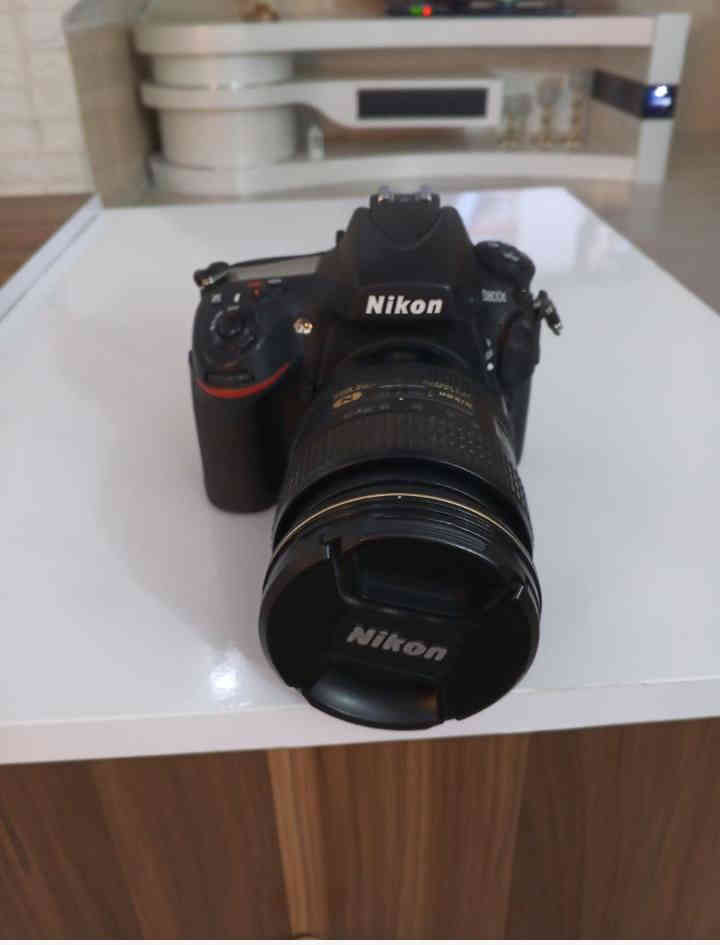 نیکون  D800e   عدسە  120فی 24......شتر  31الف...
عنوان  اربیل  ماعندی  توصیل
سعر  950دولار
***********
