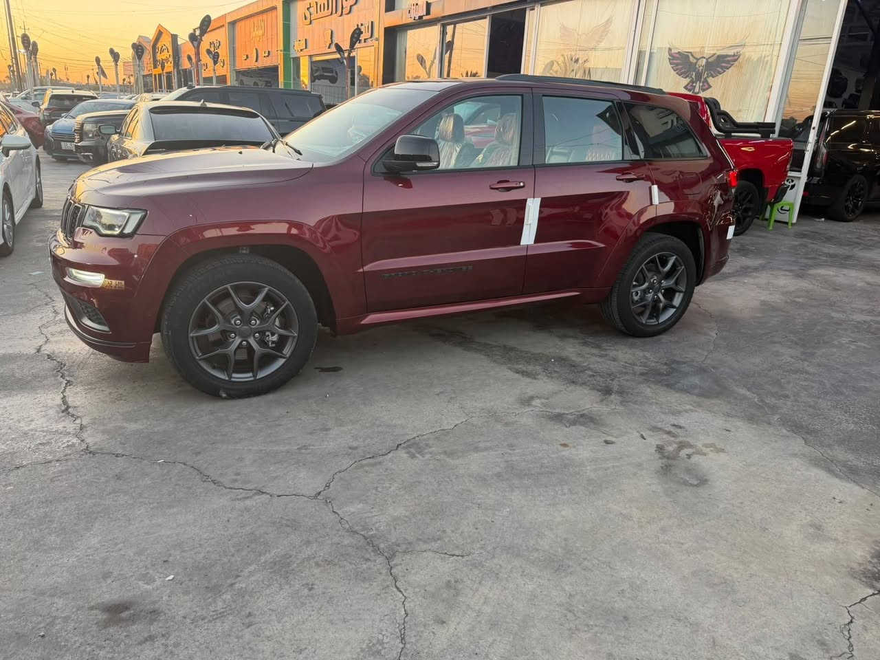 جيب فئة:   S
موديل:  20

بيع مستعحل. سعر قفل 273 قفل

مكينة:     3600

خليجي وكالة ليث 

سيارة نظيفة جدا ع وضعية الشركة

والسيارة عليها ادامة كامله من كل النواحي 

مكفوله كفاله عامه 

المواصفــات :

بانورامـــا

رادار جانبـي نقطة عميـاء 

كشن حار  

كشنات جلد احمر

ستيرن هيتـر + كهرباء

نظام توقف اوتـو ستوب

حساسـات امامي خلفي

صندوك كهربائـي

سماعات سستم صـوت

بصمة و تشغيل عن بعـد

كيج الكترونـي

نظام متعدد اوتو للطرق

مري قلاب وشفط

رقم بغداد بسمي 

ماشيه 96

مكاني بغداد الشعب 

***********
