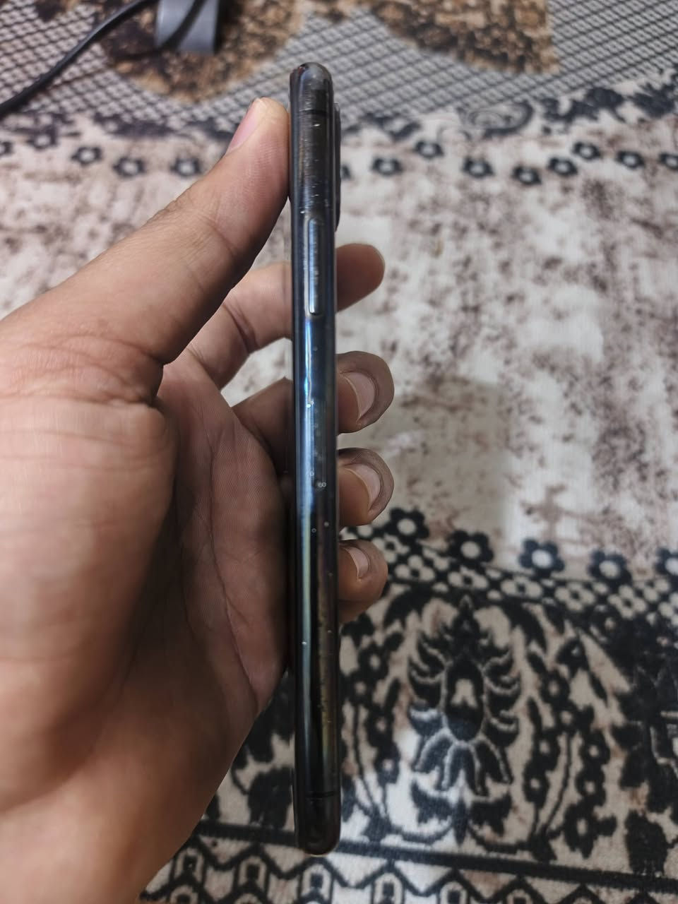 السلام عليكم ايفون x ذكره ٢٥٦ بصمه وجه عاطله جهاز ما اريد مبدل بيشي بطاريه مرفوعه 99 اريد مراوس بجهاز اندرويد الشراي يتصل ***********
