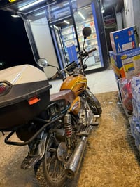 وبركاته سيفان 25 جديده للبيع أو مرواس دايون نفخ 23/24/25    0785079633...