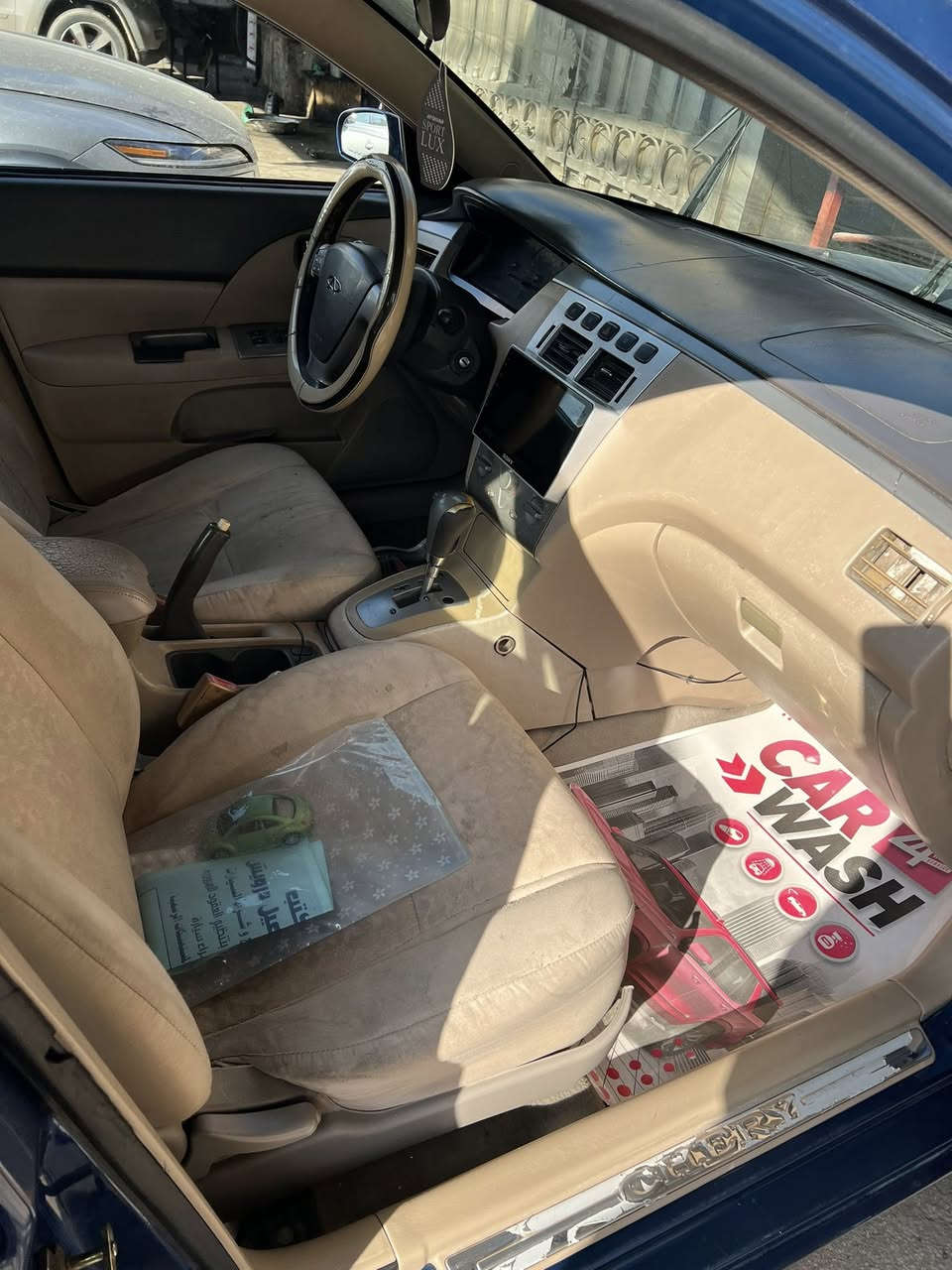 سلام عليكم من رخصه الادمن شيري أي فايف 2009 رقم وهزه وسنويه جديد بسمي مكان الدوره الميكانيك سياره كلها ع البلاد تبريد ثلج سعر 40 وبيه مجال رقم ***********
