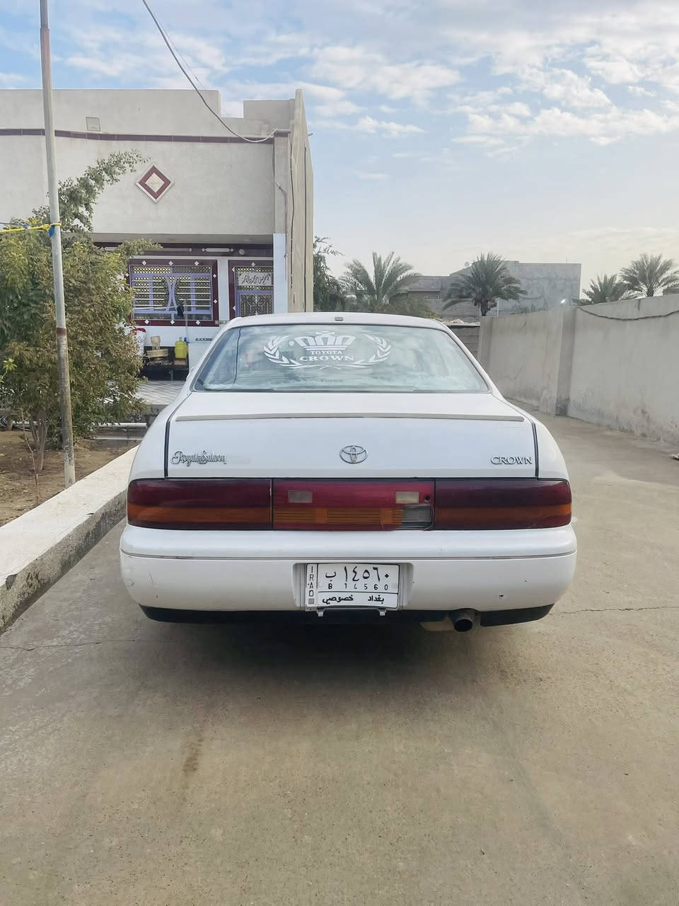 السلام عليكم كراون بطه للبيع سياره حلوه تايرات جدد تبريد ثلج داخله حلو صدر 80 بل ميه كهربائيات كله شغاله مكينه 2500 بيه صوت بدايت متشغل الصبح رقم بغداد مداور كفاله من العيب الشرعي والكص ونقل الجثه مكاني صلاح الدين قضاء بلد السيد محمد السعر 46 وبيه مجال لشراي ***********
