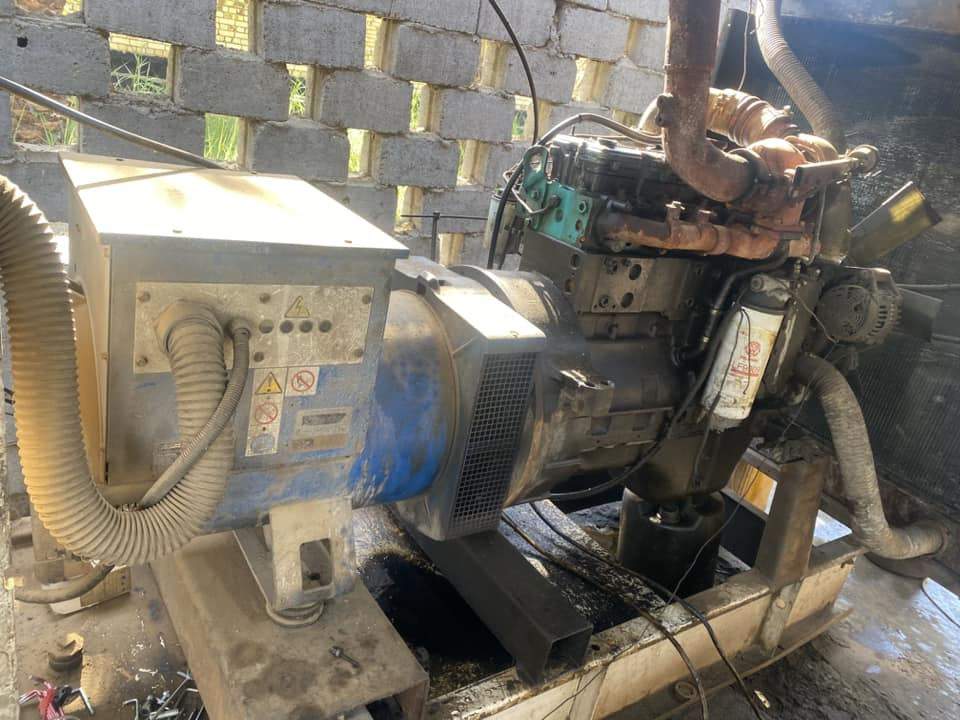 مولدة كمنز ١١٤ ٢٤ ولف راديتر  بيه بخار مستحقه تجفيت توليد ١٥٠ كي في سعر ٢٠ ورقه ***********
