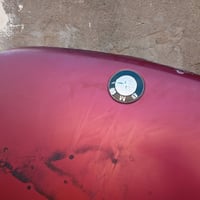 ورحمه الله وبركاته اخواني عندي غراض مال كاسحه 740i انصاف مابهن صبغ لون...