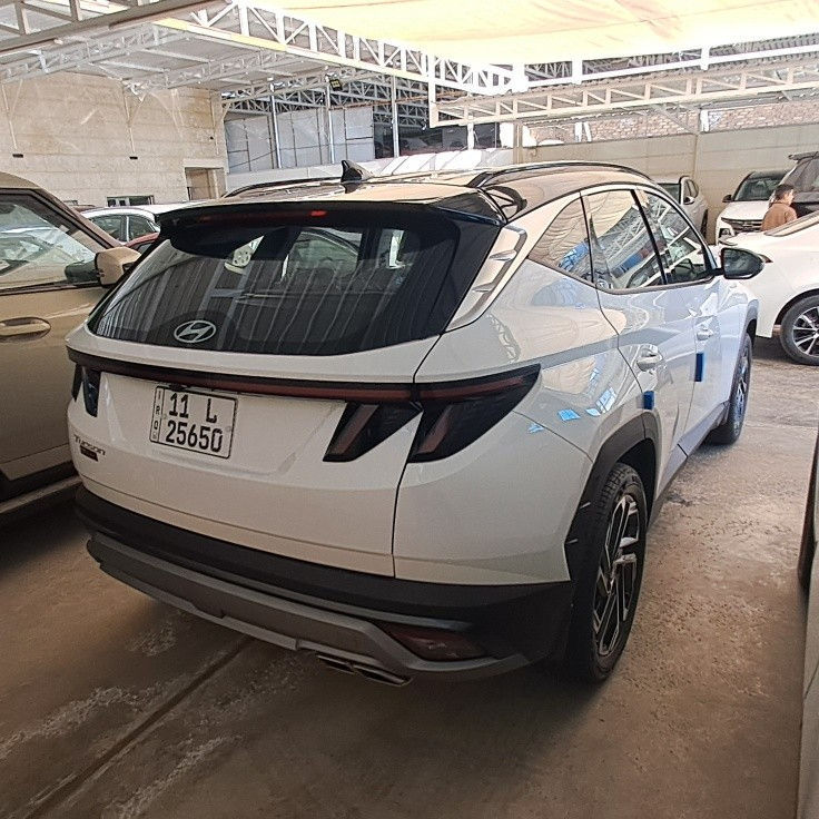 ✅️ هونداي توسان 2️⃣0️⃣2️⃣6️⃣ ويل كب حجم 19✅️

ضمان  ٣ سنوات او ٦٠ الف كم 

مستخدم عداد 2800كم
مكفول كفالة عامه 
❇️ قماره سودة
❇️ مقاعد تبريد 

✅️ أرقام بغداد 
✅️ دشبول ايباد متصل ‼️ 
✅️جنطه كهرباء ‼️
✅️ شاحن وايرليس ‼️
✅️ سعة المحرك 2.0L 
✅️ مرتبط بناقل حركة أوتو 6 نمر
✅️ عدد AIR BAG 2
✅️ حساسات أمامية 
✅️ حساسات خلفية
✅️ لايت زينون + LED
✅️ كشافات 
✅️ بك لايت LED
✅️ ويل كب 19‼️
✅️ 4 دسك
✅️ قبضات أبواب من الألمنيوم
✅️ ماسحة خلفية
✅️ اريل نفكيتر 
✅️ مفتاح التشغيل بصمة
✅️ تشغيل عن بعد 
✅️ شاشةApple Car play and android auto 
✅️ كاميرا دوارة
✅️ حركة المقاعد الأمامية كهرباء
✅️ مثبت السرعة Cruise
✅️ المودات والأوامر الصوتية
✅️ أوضاع القيادة  Drive Mode 
✅️ فحص أنظمة السيارة 
✅️ حساسات ضغط اطارات 
✅️ مقود جلد حياكة شكل جديد 
✅️ قطعتين تبريد
✅️تبريد مقاعد 
✅️ هاند بريك بصمة 
✅️ ا ABS 
✅️ا Auto Hold  أوتو هولد
✅️ا ISO Fex  ايزو فكس
✅️ نظام مانع الانزلاق
✅️ نظام نزول المنحدرات
✅️ اشارة في المرايا الجانبية
✅️ مخرج منفذ الطاقة ⚡
✅️ ا  Bluetooth / USB
✅️ بردات أبواب خلفية
✅️ بردة خلفية 
✅️ شاحن هاتف Wireless 
✅️ تطعيم الدواخل ألمنيوم 

🌺 أبعاد السيارة 🌺

☑️ الطول 463 cm
☑️ العرض 187 cm
☑️ الارتفاع 167 cm

🎁نتعامل بنظام القسط  🎁

🚘 🚖 يتوفر بيع  شراء او مراوس للسيارات القديم والحديثة ✅️

💳🪙السعر: 

السعر شامل اللوحات المروريه 

 اشتري بثقه 💯🌹
*********** 

عراقنا لتجارة السيارات 
بغداد-معارض البياع شارع الوسط(المدخل )

رابط الصفحه على الفيس 
https://www.facebook.com/profile.php?id=61557668616037&mibextid=ZbWKwL
