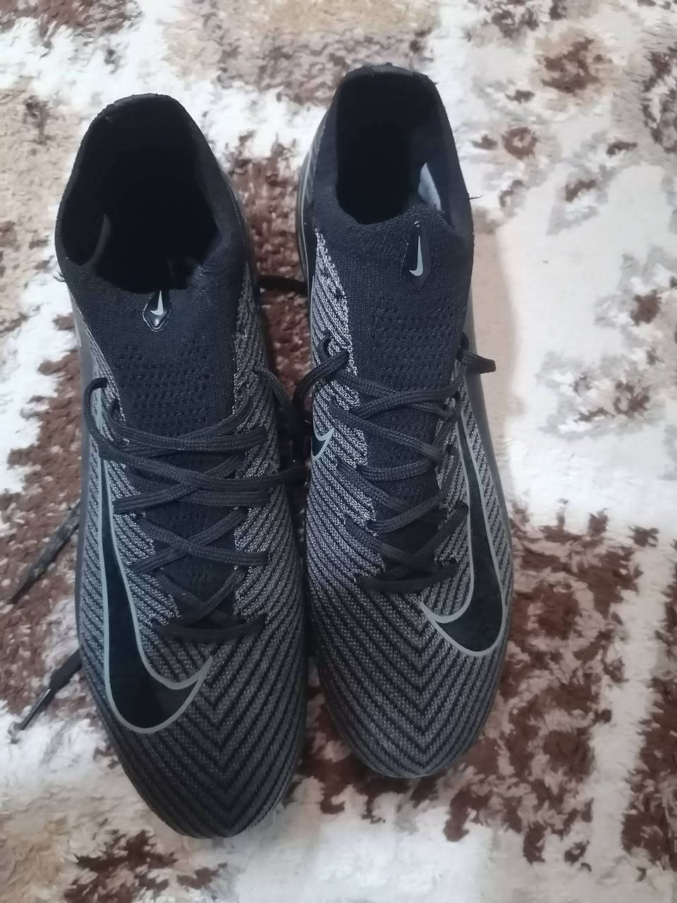 اير زوم اصلي شرط 
قياس 41 قالب جبير
***********
