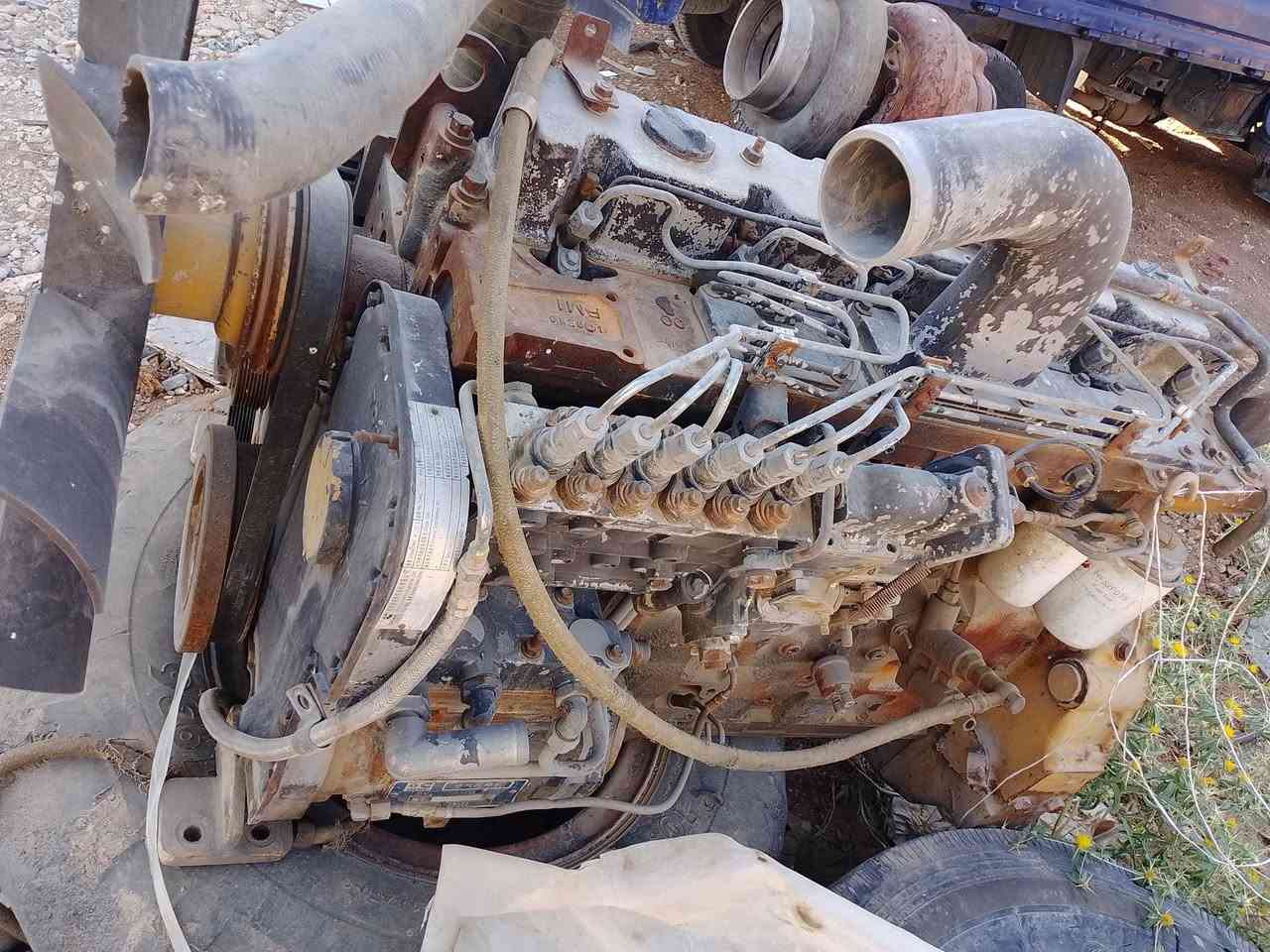 للبیع محرک کومینز جاهز ب شرت شغ لا بی بوغار ولا سرف ***********
