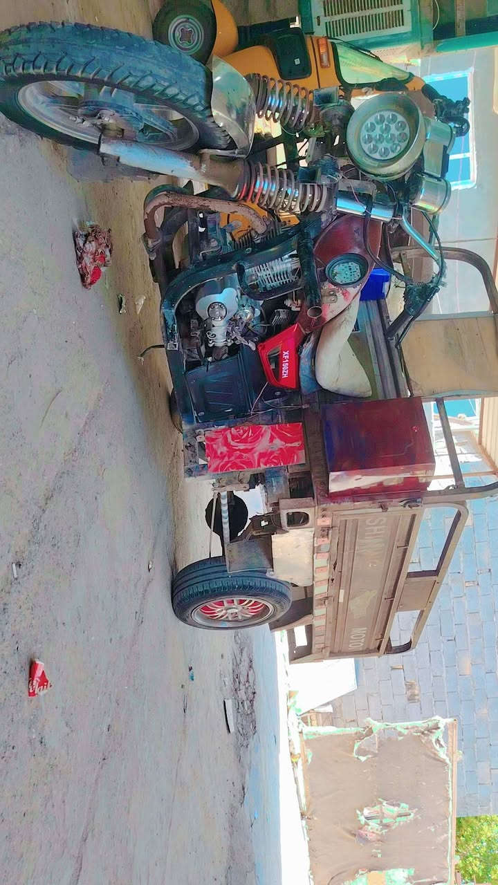 السلام عليكم هاي ستوته مديل ١٧  وراق كربلاء داورلك من الوكيل ستوته جاهزه مكفوله
السعر مليون و٢٠٠ @إشارة مكانه حيدريه خان النص شراي يتصل ***********
