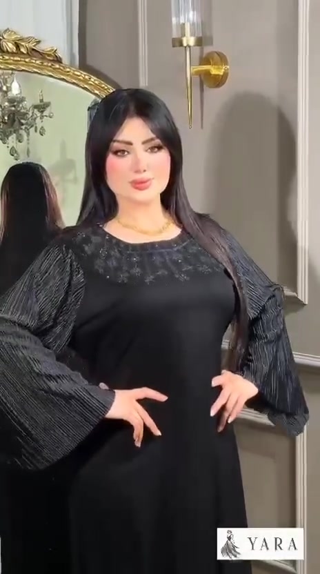 تميزي بإطلالة تجمع بين الراحة والفخامة! ✨
​لكل من تبحث عن الأناقة العراقية الأصيلة والراحة المثالية في البيت، نقدم لكِ أرقى موديلات الموسم:
​الدشداشة الكشمير المطاط الأصلي (ماركة يارا التركية) 🇹🇷
​✨ التصميم: كلوش واسع يمنحكِ حرية الحركة مع حزام يبرز جمال القوام.
​🪡 التطريز: شغل غباني كامل عالي الجودة يضفي لمسة تراثية فاخرة.
​💎 التفاصيل: مطعمة بالماس التركي الأصلي اللامع الذي لا يتغير مع الغسل.
​🧵 القماش: كشمير مطاط بارد، ناعم جداً على البشرة، ومثالي للأجواء الصيفية.
​🔥 السعر المفاجأة: 17,000 دينار فقط! 🔥
​🚚 خدمة التوصيل متوفرة لجميع المحافظات!
📥 للحجز أو الاستفسار، يرجى إرسال رسالة إلى الصفحة (الكمية محدودة جداً!).


**إذا كنت صاحب هذا الإعلان وتريد حذفه لأي سبب، رجاءا أرسل رسالة إلى الدعم الفني**