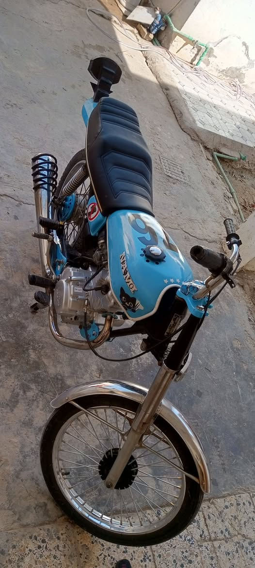 سلام عليكم
ماطور رياضي شاصي 18 اوراق اصولي جدد
ولتعمير قبل اقل الشهرين دراجة احلة من الصورة 
السعر خاص مكانك كوت زين القوس ❤️‍🔥


**إذا كنت صاحب هذا الإعلان وتريد حذفه لأي سبب، رجاءا أرسل رسالة إلى الدعم الفني**